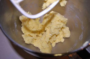 gooey cake_crust mixture