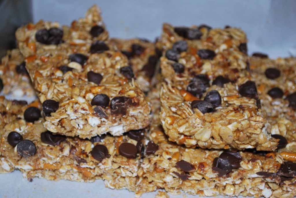 granola bars_stacked