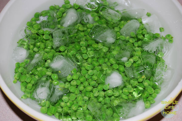 How to Freeze Garden-Fresh Peas